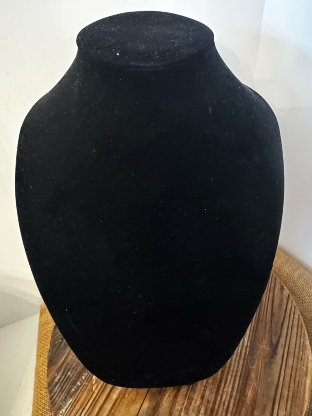 6 Jewelry Displays; 1 Black Velvet Necklace and 2 Bracelet Stands, 3 Flat Board - Picture 3 of 11